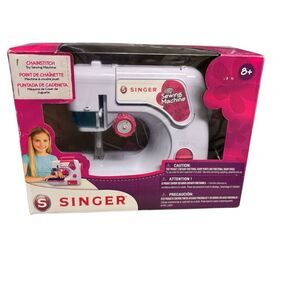 Singer ChainStitch Toy Sewing Machine